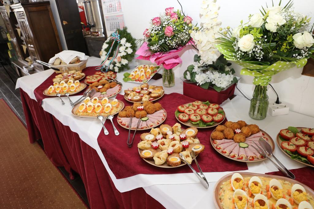 Hovirag Panzio Hotel Borzont Ngoại thất bức ảnh